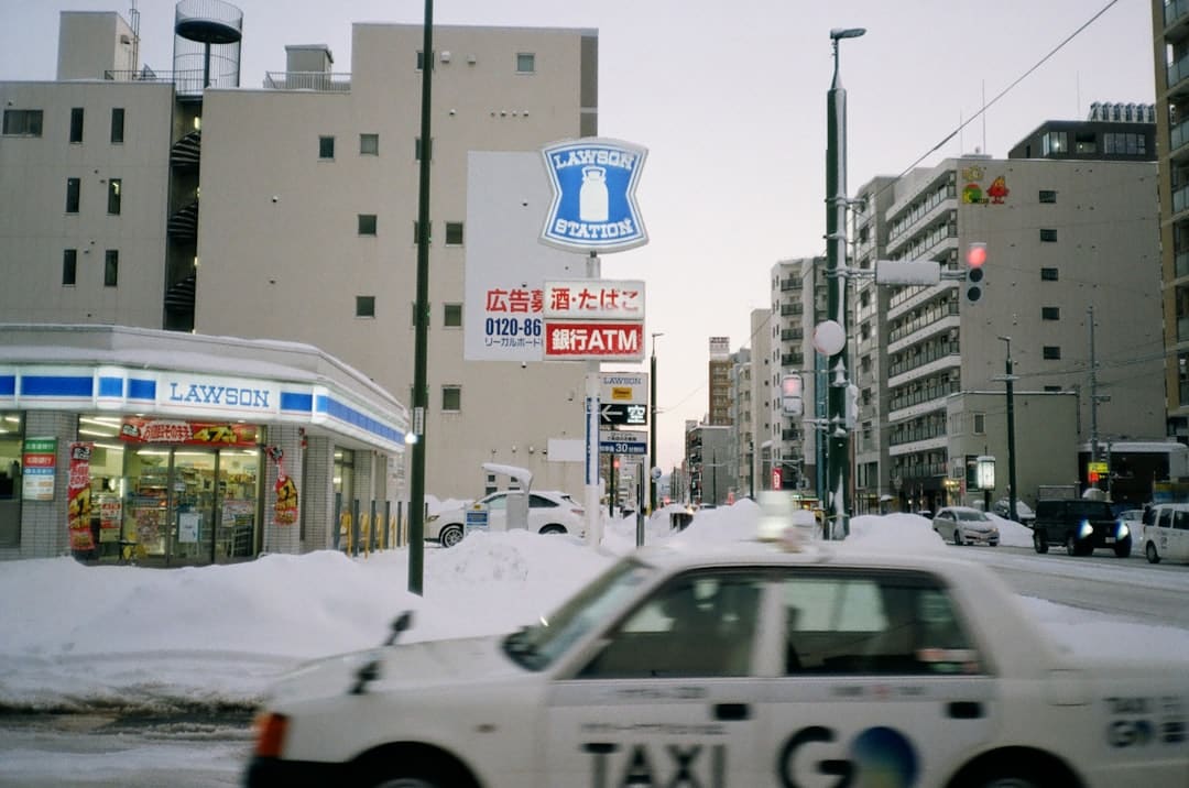 新同学,与“智能原生”同行